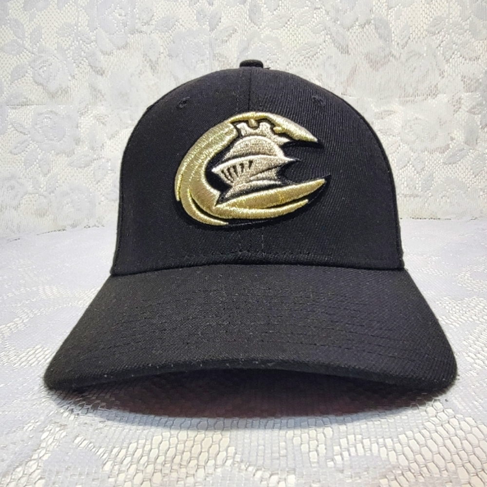New Era 39THIRTY Charlotte Knights Black Stretch Fit Hat L/XL Gold Logo MLB